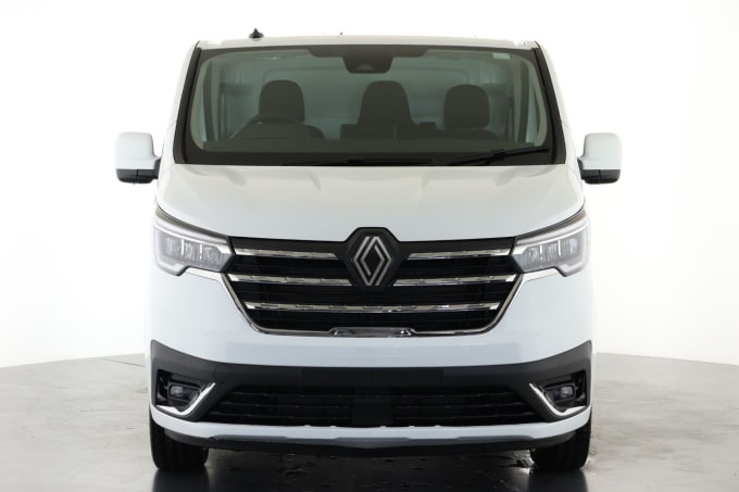 2025 Renault Trafic
