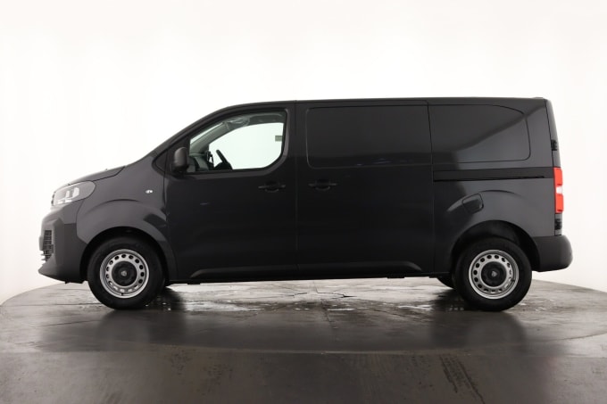 2025 Peugeot Expert