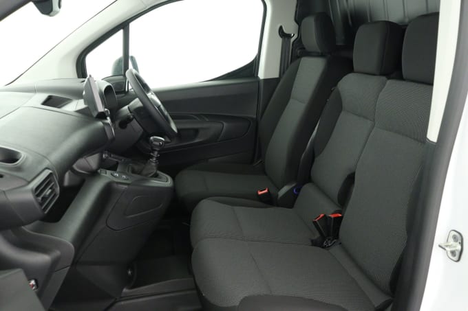 2024 Vauxhall Combo