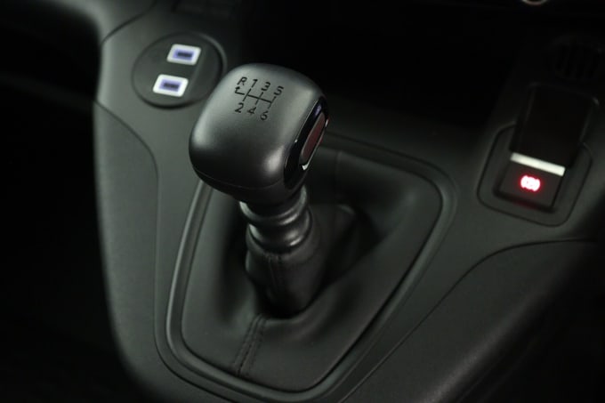 2024 Vauxhall Combo