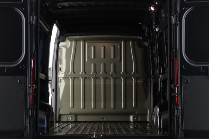 2025 Peugeot Boxer
