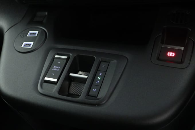 2025 Peugeot Partner