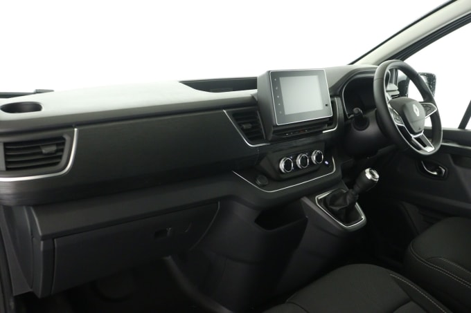 2025 Renault Trafic
