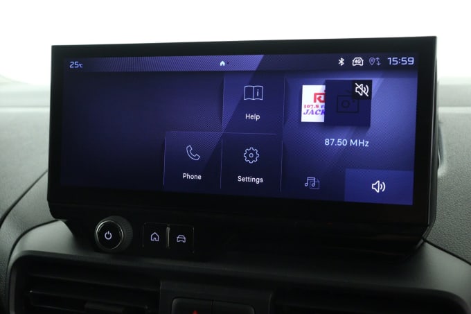 2025 Peugeot Partner