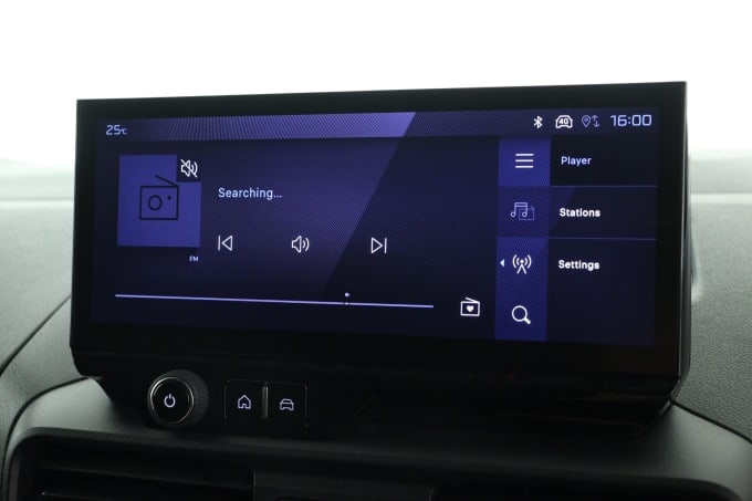 2025 Peugeot Partner