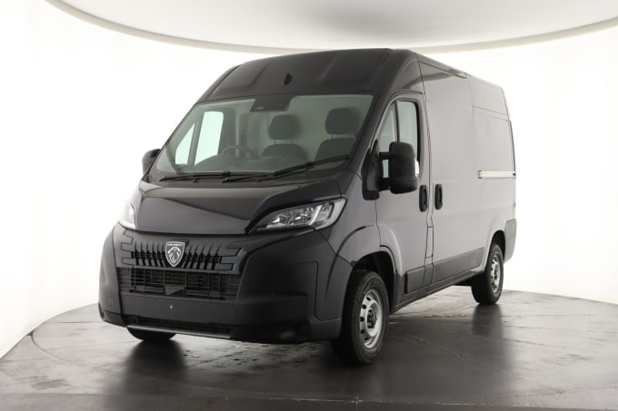 2025 Peugeot Boxer