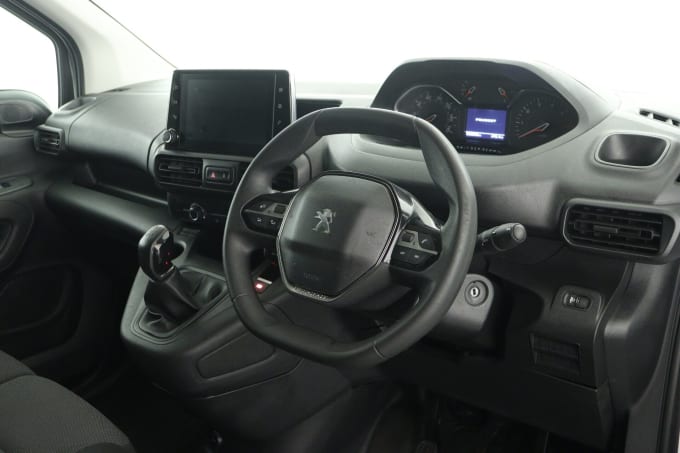 2021 Peugeot Partner