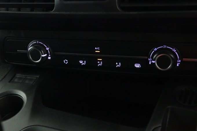 2021 Peugeot Partner