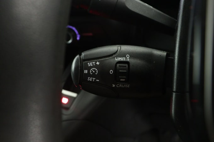 2021 Peugeot Partner