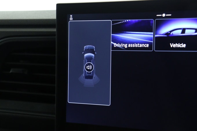 2025 Renault Master