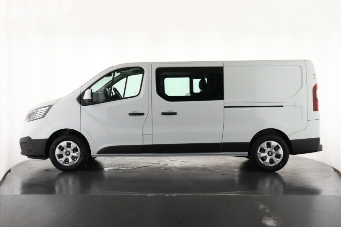 2025 Renault Trafic