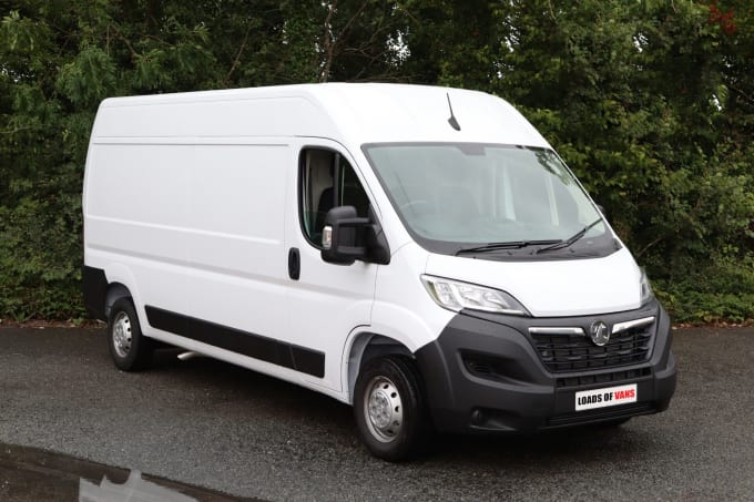 2024 Vauxhall Movano