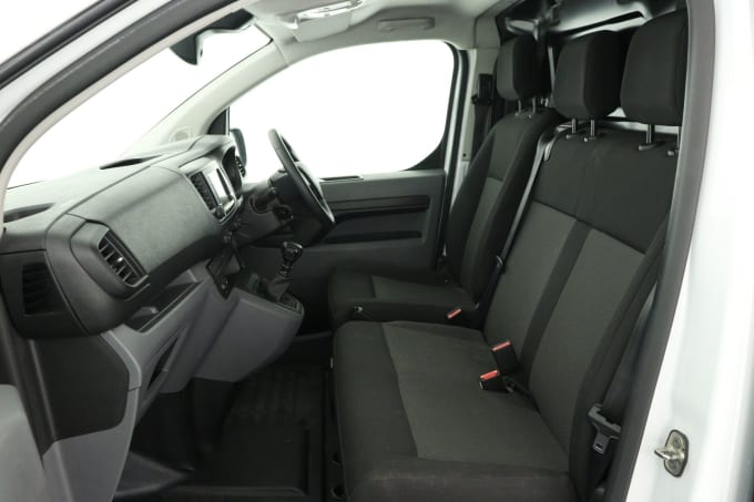 2022 Vauxhall Vivaro
