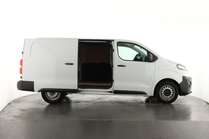 2022 Vauxhall Vivaro