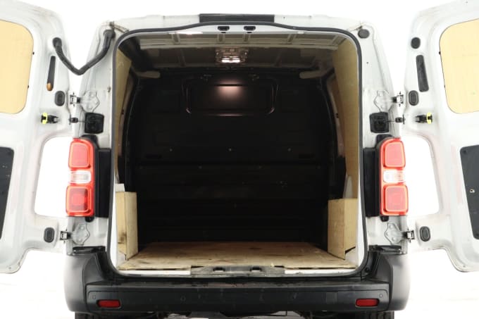 2022 Vauxhall Vivaro