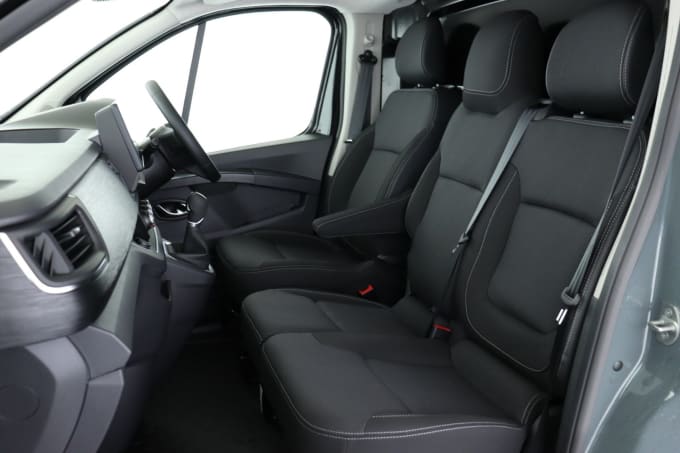 2025 Renault Trafic