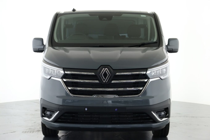 2025 Renault Trafic