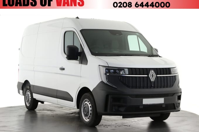 2025 Renault Master