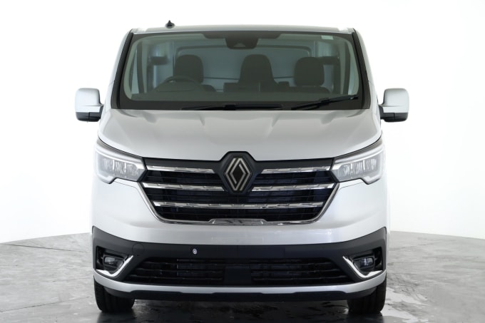 2025 Renault Trafic