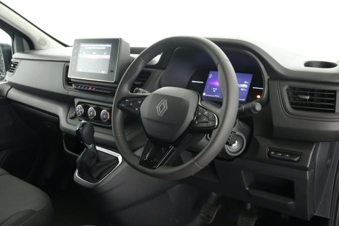 2025 Renault Trafic