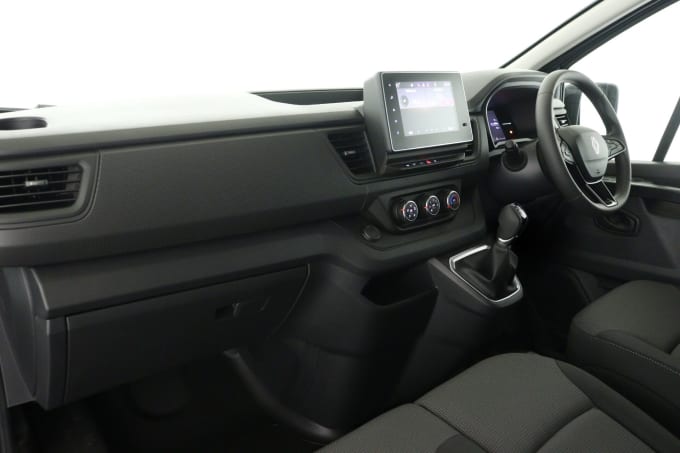 2025 Renault Trafic