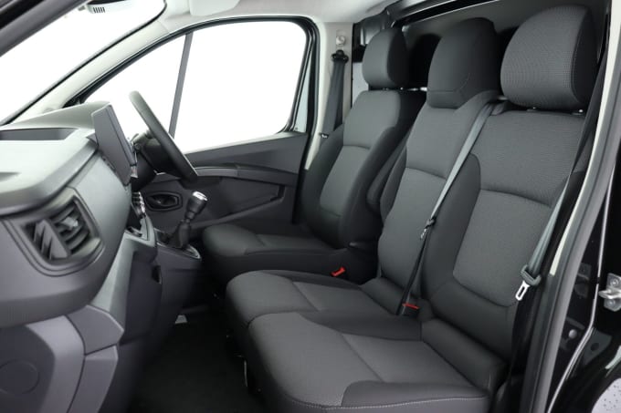 2025 Renault Trafic