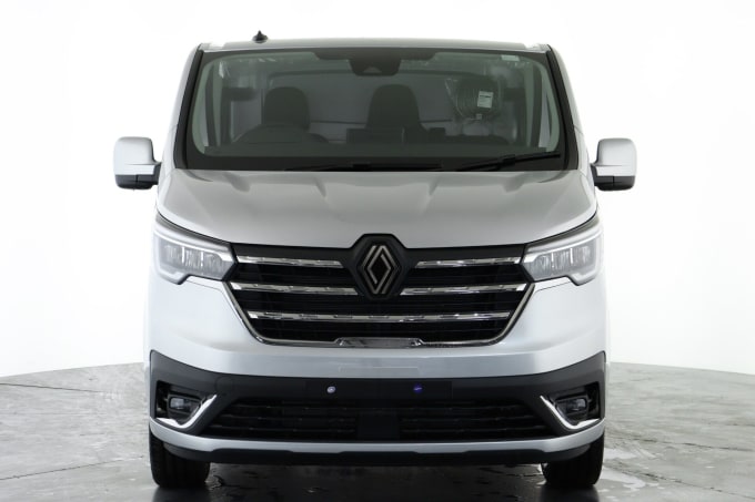 2025 Renault Trafic