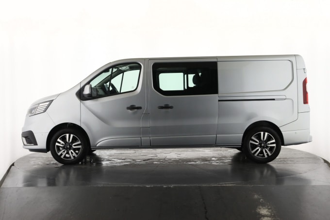 2025 Renault Trafic