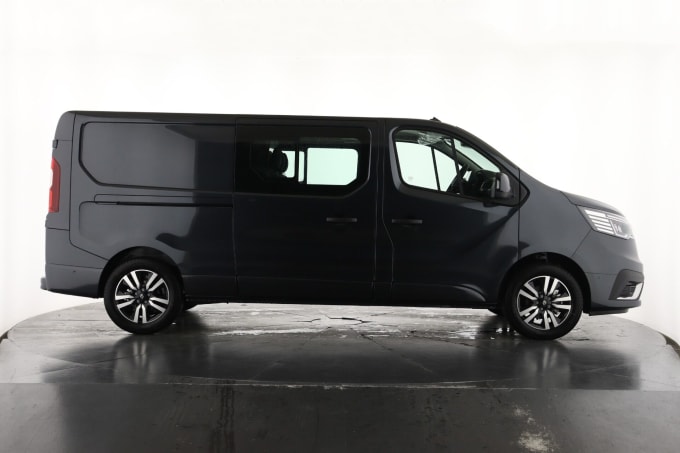 2025 Renault Trafic
