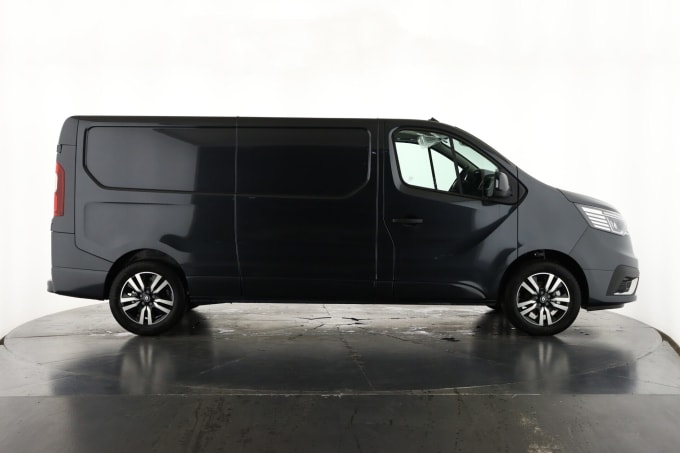 2025 Renault Trafic