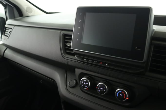 2025 Renault Trafic
