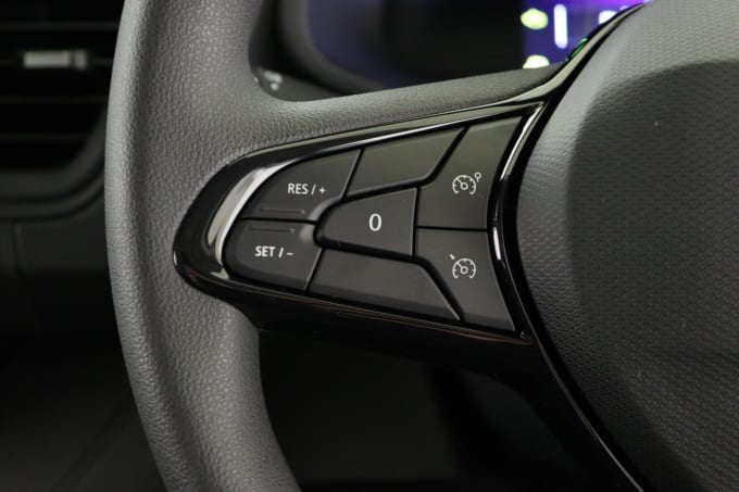 2025 Renault Trafic
