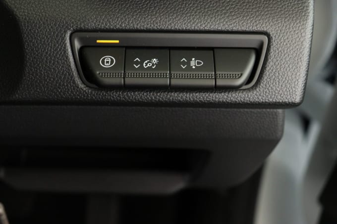 2025 Renault Trafic