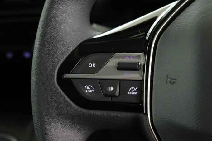 2025 Peugeot Partner