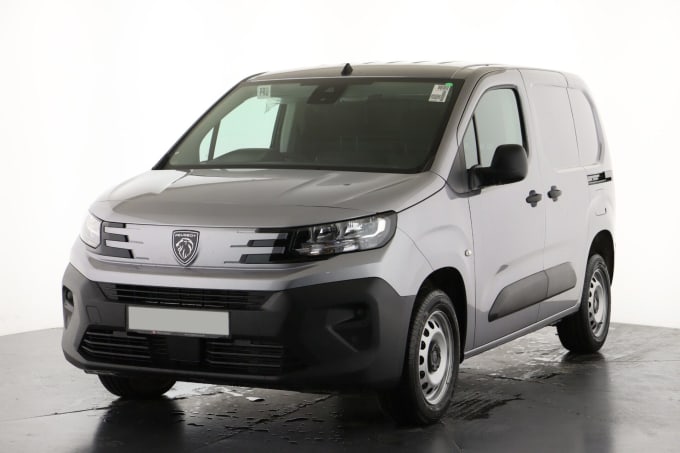 2025 Peugeot Partner