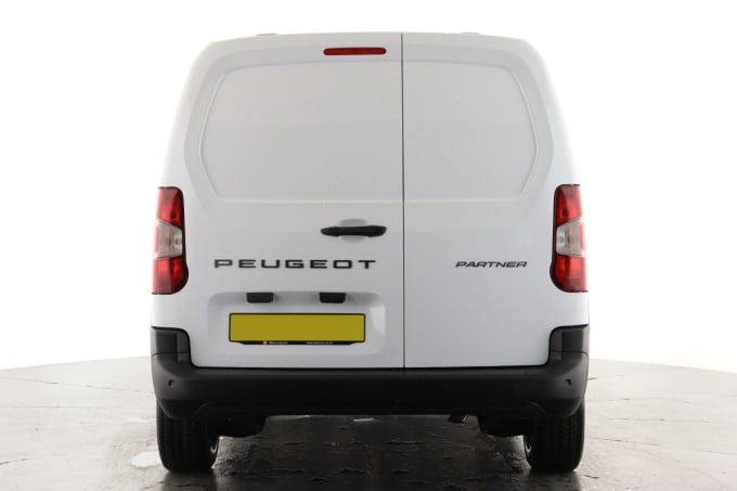 2025 Peugeot Partner