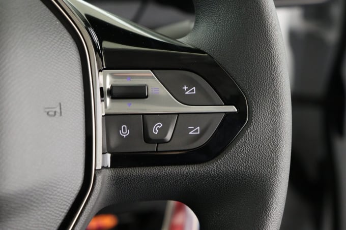 2025 Peugeot Partner