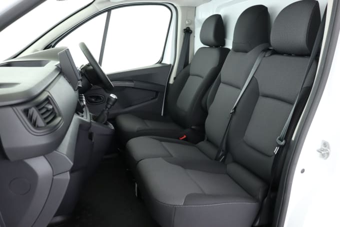 2025 Renault Trafic