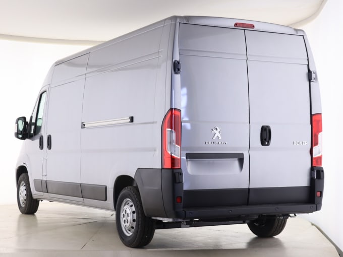 2025 Peugeot Boxer