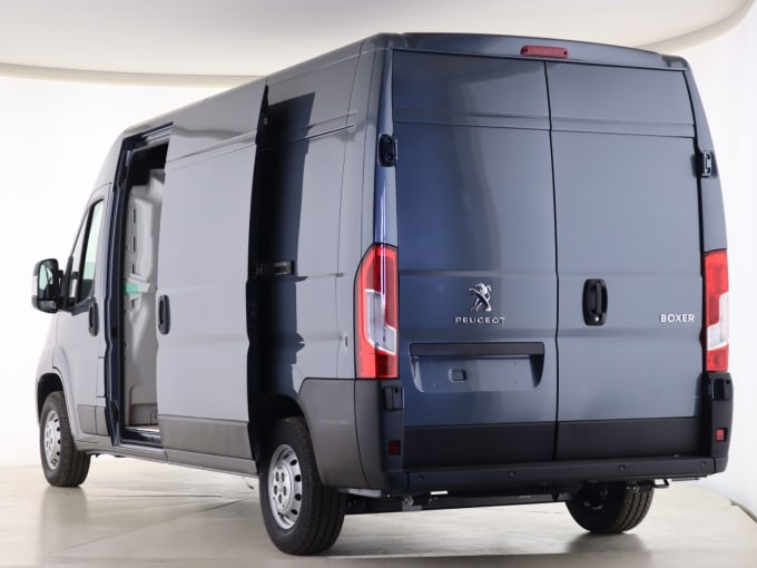 2025 Peugeot Boxer