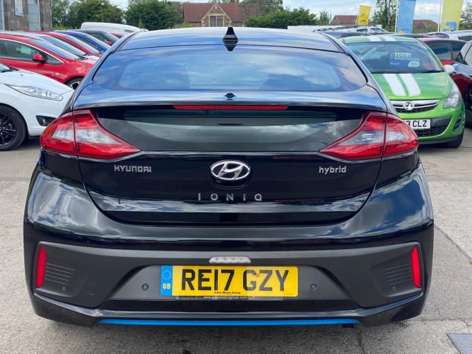 2024 Hyundai Ioniq