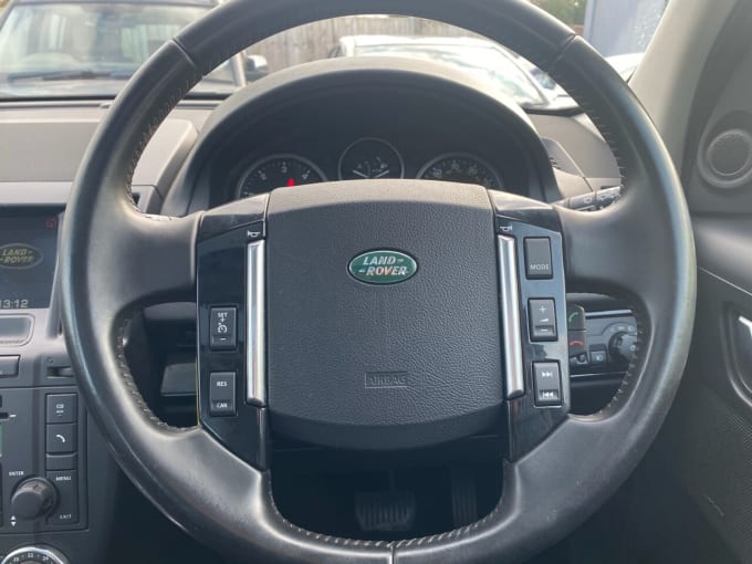 2025 Land Rover Freelander 2