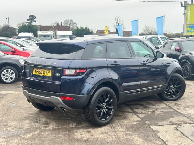 2025 Land Rover Range Rover Evoque