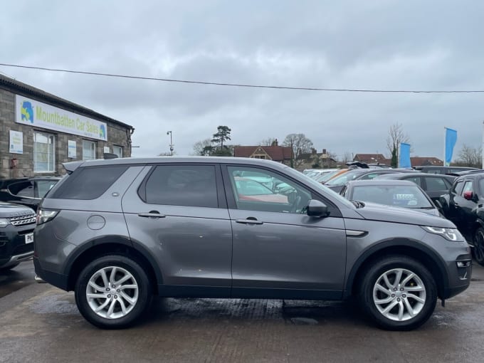 2025 Land Rover Discovery Sport