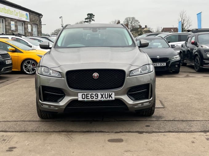 2025 Jaguar F-pace