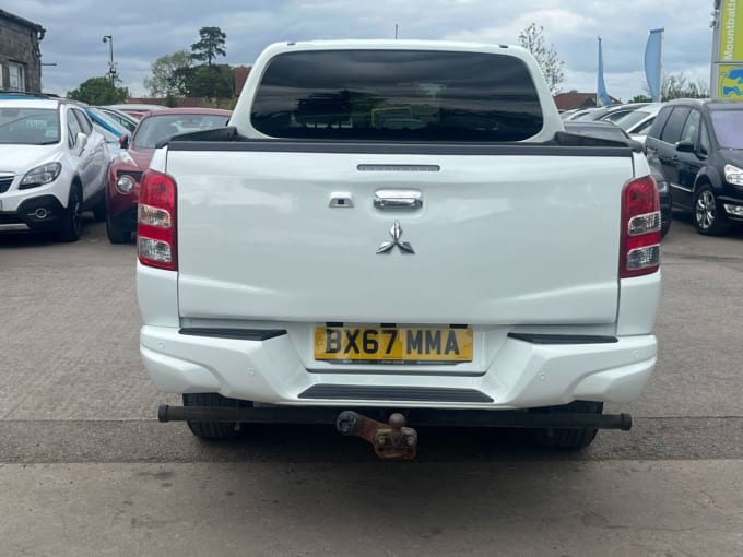 2025 Mitsubishi L200