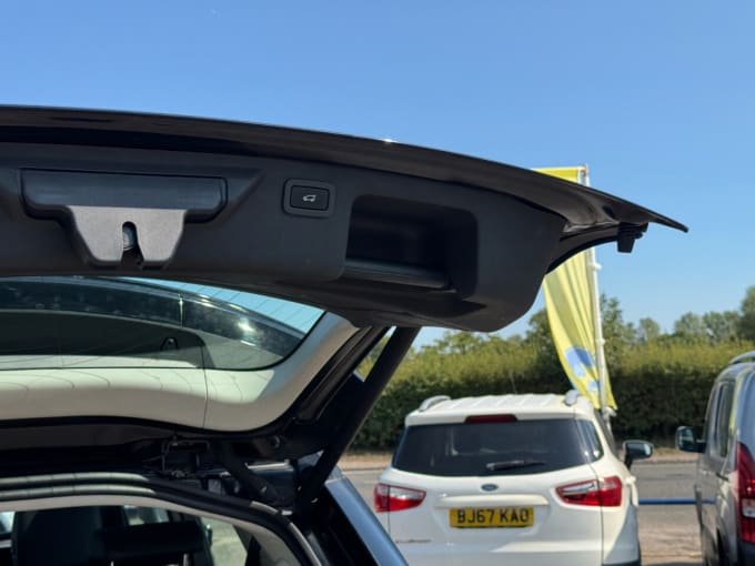 2025 Land Rover Discovery Sport