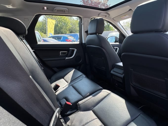 2025 Land Rover Discovery Sport