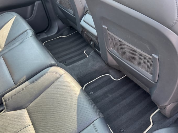 2025 Land Rover Discovery Sport