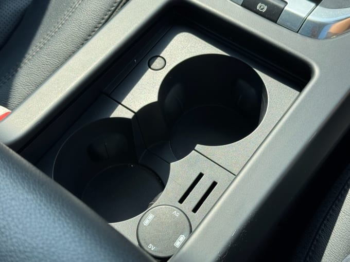 2025 Land Rover Discovery Sport